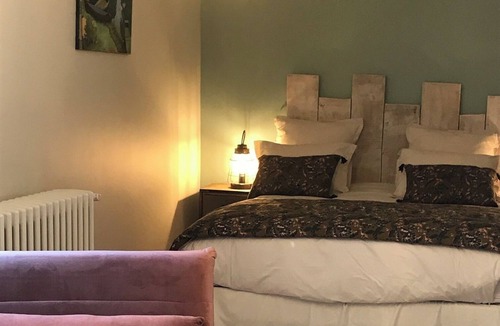 Bessines Bed & Breakfast | Logis de Pierre Levée - Bed and breakfast 5 minutes from Niort (79)