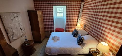 Minihy-Treguier Hotel | LOGIS Hôtel Kastell Dinec'h