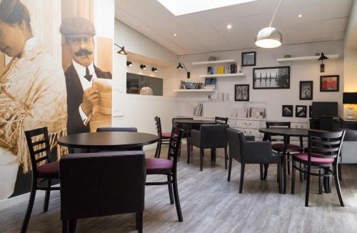 Plerin Hotel | Logis Hotel Restaurant Au Chêne Vert, Saint-Brieuc