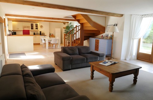 Plouguernevel House | Longère Colpernou – Charming Breton House with Pool, Garden & Nature Retreat