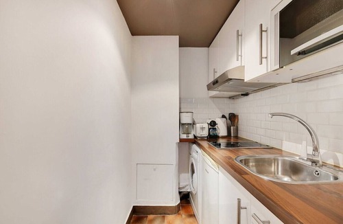 Saint-Thomas-d'Aquin Apartment | LONG TERM RENTAL MUSEE D'ORSAY ST GERMAIN- MOBILITY LEASE RUE VERNEUIL