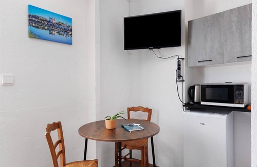 Saint-Mathurin-sur-Loire Bed & Breakfast | Lorali - Guest Room on the Loire