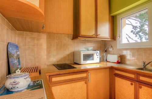 Dinard Apartment | Lovely apartment for 2 people with WIFI, TV, balcony and pets allowed