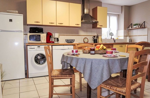 Plouhinec Villa | Lovely apartment in villa for 4 people with WIFI, TV, terrace and pets allowed
