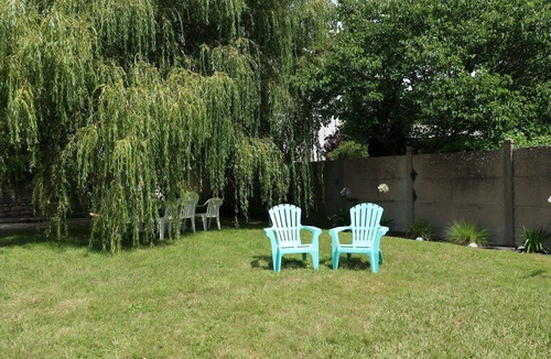 Plouhinec Villa | Lovely apartment in villa for 4 people with WIFI, TV, terrace and pets allowed