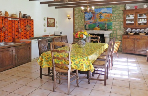 Pont-l'Abbe Villa | Lovely apartment in villa for 8 people with pets allowed