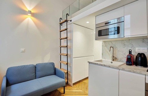 Paris City Center Apartment | Lovely Studio-Louvre & Palais Royal