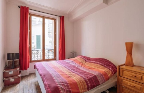 Belleville Apartment | Luminous Parisian-style 1BD ApartmentBelleville