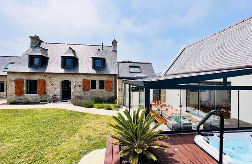 Brignogan-Plage House | Luxurious 5 star villa by the sea with sauna jacuzzi