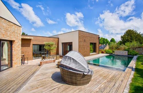 Bieville-Beuville Villa | Luxury Villa Orion with heated Pool, Billard