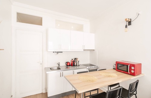 Chaussee-d'Antin Apartment | Madeleine Flat - One Bedroom Apartment, Sleeps 4