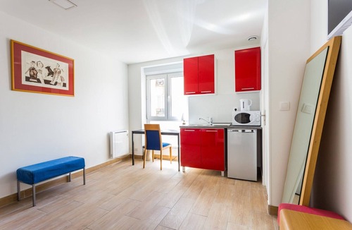 Malakoff Apartment | Magnificent Studio - 2P - Next to Paris