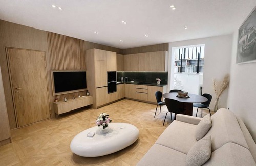 Montmartre Apartment | Magnifique Loft Luxe Montmartre Climatis