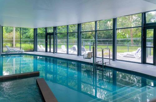 Pont-Aven Apartment | Maison 6 Personnes, Piscine Chauffée, Sauna, 6min du Centre de Pont-Aven