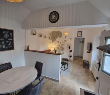 Senonches House | Maison avec terrasse et jardin
