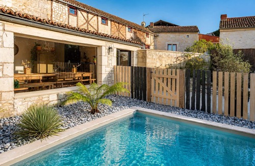 Forges Villa | Maison Azur - Pool - Private cinema - 15 min Saumur