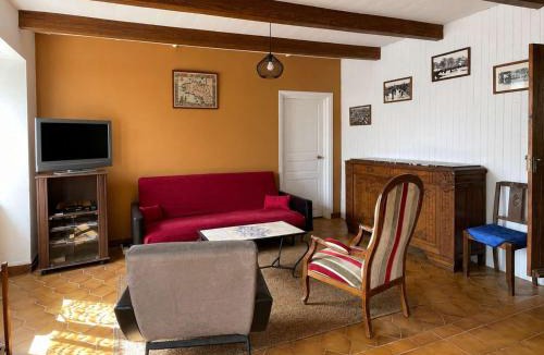 Pleumeur-Bodou House | Maison bretonne au centre du village - 4 pers. - FR-1-542-81