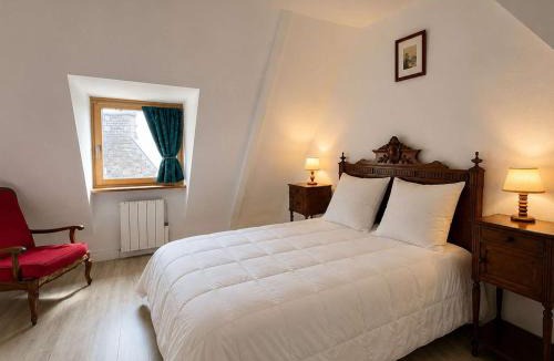 Pleumeur-Bodou House | Maison bretonne au centre du village - 4 pers. - FR-1-542-81