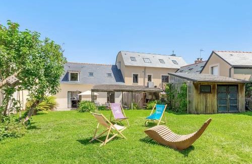 Saint-Lunaire House | Maison Cezanne - 10 people - Jardin - Proche plages