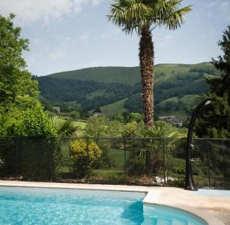 Barcus Hotel | Maison CHILO