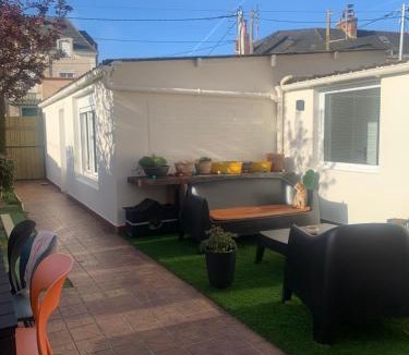Pontlieue - Rocade Villa | Maison complete proche circuit centre ville 8 a 10 personnes 4 chambres 2 salle de bain