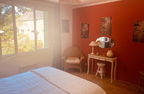 La Ferriere-de-Flee House | Maison de campagne avec piscine
