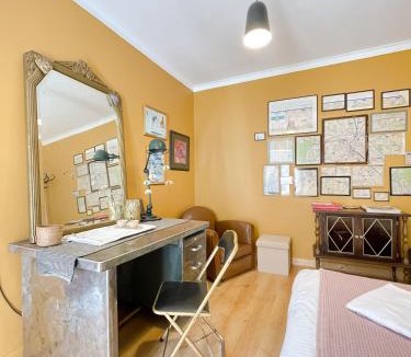 Sougeal House | Maison de Charles