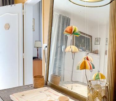 Sougeal House | Maison de Charles