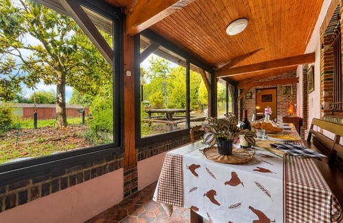Rai House | Maison familiale au vert avec grand terrain arboré