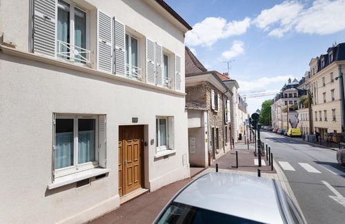 Le Plessis-Robinson House | Maison indépendante cosy pour 6 personnes