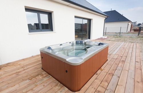 Bretteville-sur-Ay Villa | Maison Jacuzzi 50 m de la Plage