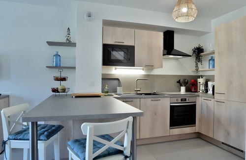 Cancale House | Maison les flots de port-mer, 2 min walk to Port Mer beach