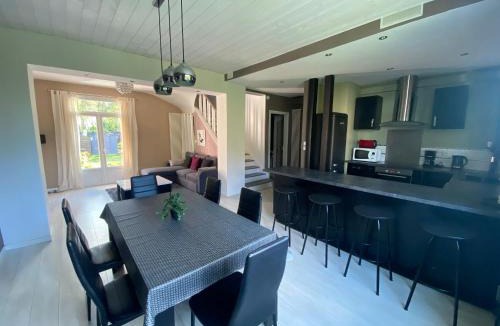 Pin - Vert Galant House | Maison Maurice