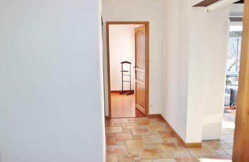La Chabossiere House | Maison rare 3 étoiles à Couëron Jardin & parking
