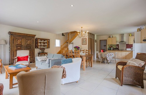 Bono House | Maison "Ti Nevez" with Private Terrace, Garden, and Wi-Fi