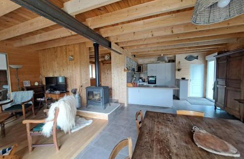 Mur-de-Bretagne House | Maison vue sur le Lac de Guerlédan - Authenticité