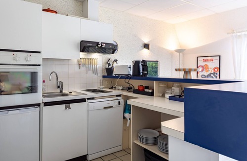 Pleumeur-Bodou Apartment | Maisonette "Ker Envor" with Shared Pool, Private Terrace, and Wi-Fi