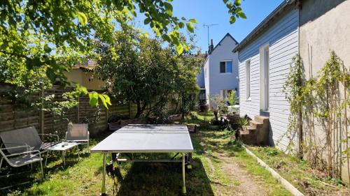 Saint-Avertin Apartment | Maisonnette de charme en Touraine type Tiny House