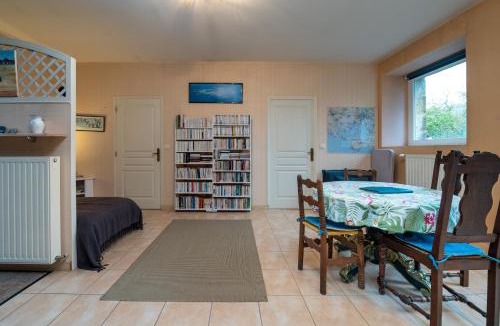 Saint-Nolff Bed & Breakfast | Manoir De Gourvinec - Chambre