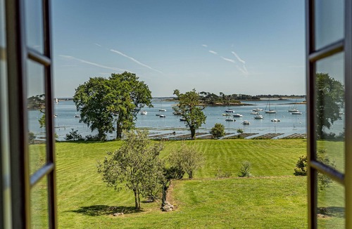 Arradon House | Manoir de Kerat - Waterfront estate