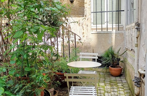 Saint-Gervais Apartment | MARAIS, LIVELY, TERRACE, 30–60 days ahead? Ask for a private offer. GRE-VAp