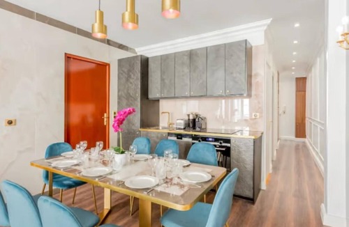 Arts-et-Metiers Apartment | MARVELOUS 3-BEDROOM APARTMENT IN PARIS PERFECT FOR YOUR GETAWAY