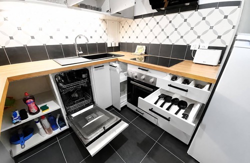 Clamart Apartment | Melody Clamart, 25 min from Paris, Tramway 6, Parking