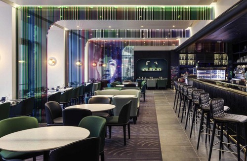 Republique–Point-du-Jour Hotel | Mercure Paris Boulogne