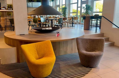 Val-de-Reuil Hotel | Mercure Rouen Val de Reuil