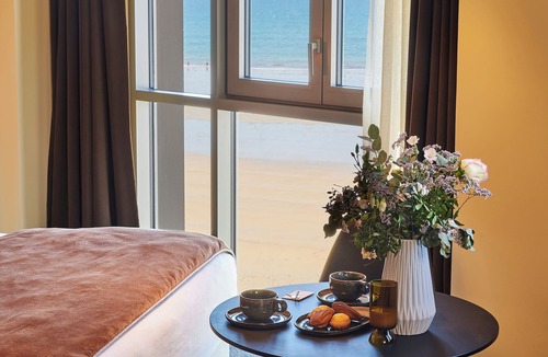 Courtoisville-Sillon-Moka Hotel | Mercure St Malo Front De Mer