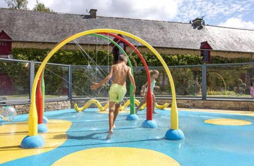 La Chapelle-aux-Filtzmeens Apartment | mobil-home 6 personnes le domaine du logis