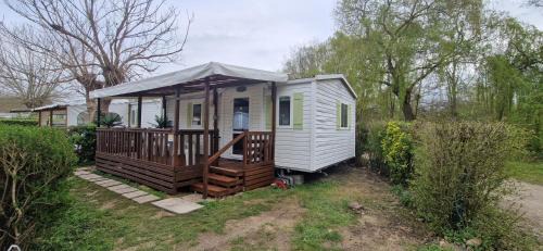 Ivry-la-Bataille Other | Mobil-home avec grande terrasse