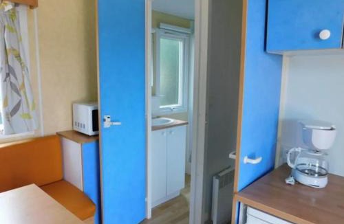 Guegon Other | Mobil-home avec terrasse pour 4 personnes - API-1-52-663