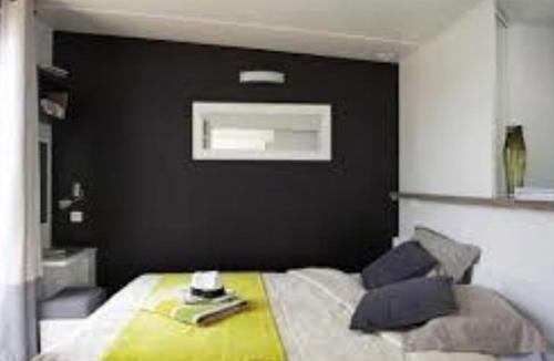 Loudeac Other | Mobil-home de 32m² avec terrasse et équipements de cuisine - API-1-52-1126